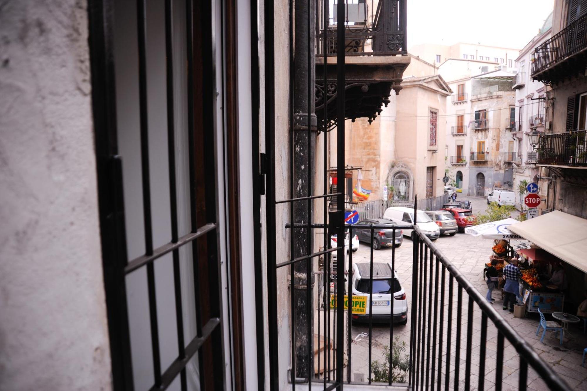 4 Canti Central Loft & Ground Floor Palermo Buitenkant foto